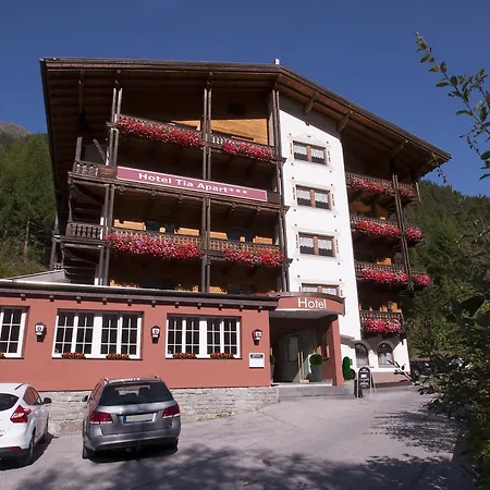 Hotel Tia 3*